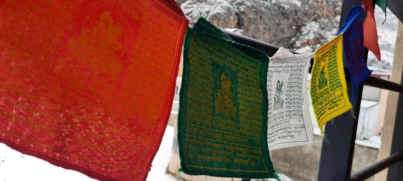 Aparts Merkaba El Chalten Esterno foto
